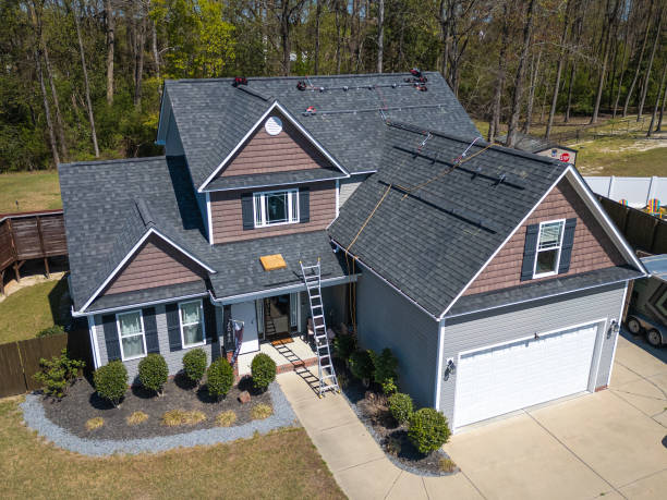 Best Emergency Roof Repair Services  in Fairmont, MN